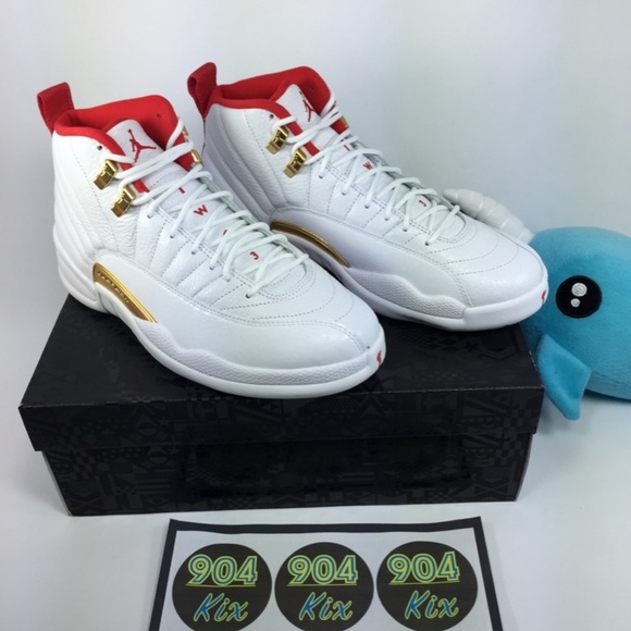 **SOLD!** Air Jordan 12 'FIBA' - Picture 6 of 8